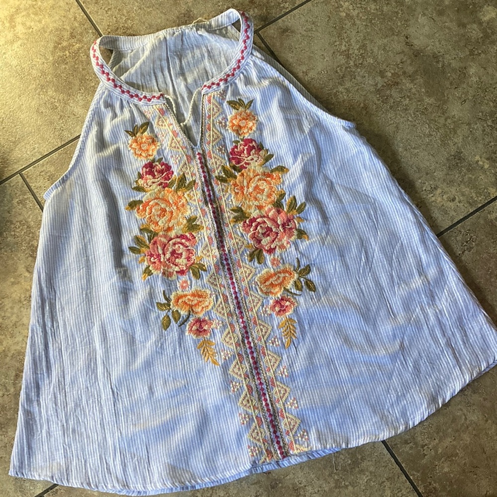 Powder Blue striped embroidered flower top, brand new. Pet & smoke free home